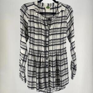 Stylish Black & White Plaid Button-Up Shirt by Athropologie